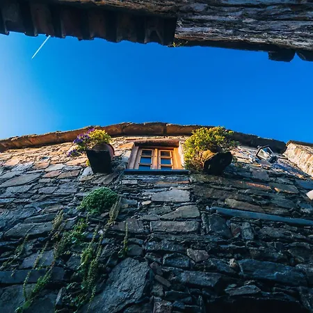 Casa de Férias Montanhas Do Xisto - Casa Do Portal Lousã