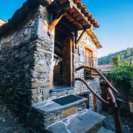 Montanhas Do Xisto - Casa Do Portal Feriehus