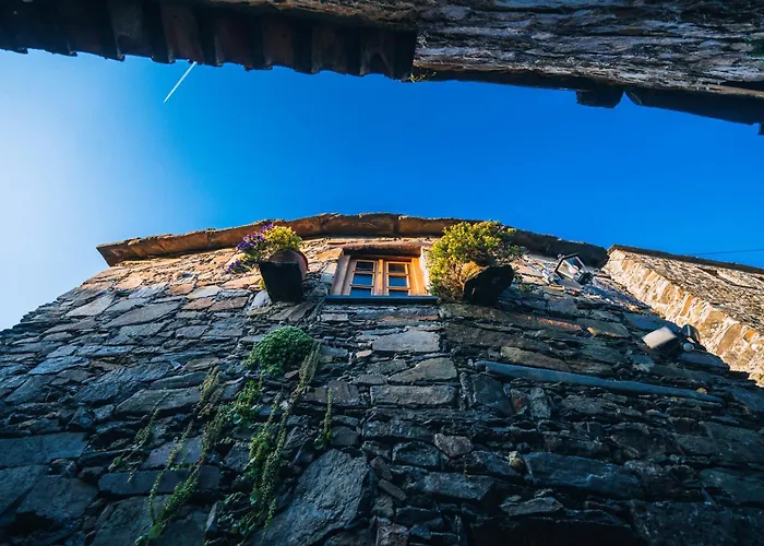 Casa de Férias Montanhas Do Xisto - Casa Do Portal Lousã